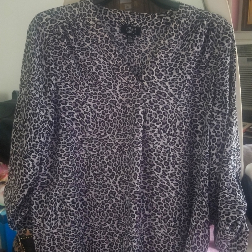 JonesNY silky top